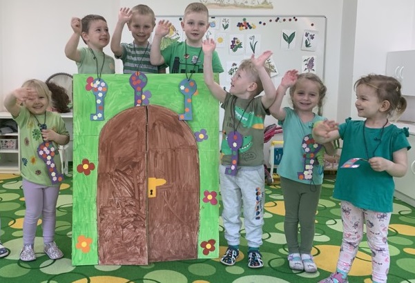 Vítání jara s vílou Jařenkou u Motýlků